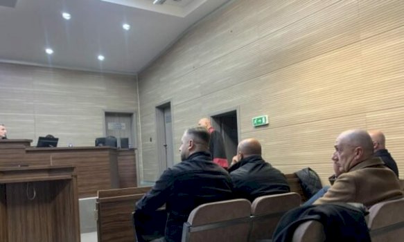 kryetari-i-kllokotit-dhe-mjeku-ademi-lirohen-nga-akuza-per-falsifikim-te-fleteleshimit-nga-qkuk
