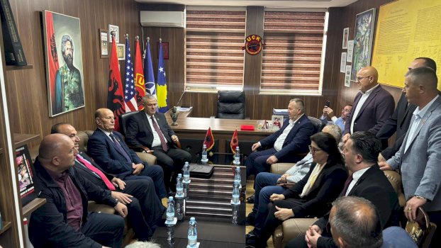 prefekti-i-tiranes-per-ish-kreret-e-uck-se-ne-hage:-drejtesia-do-te-triumfoje