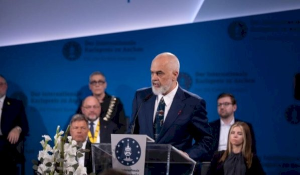 edi-rama-ne-gjermani-si-pjese-e-ceremonise-prestigjioze-cmimi-i-karlit-te-madh