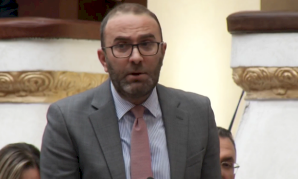 debate-ne-kuvendin-e-shqiperise,-deputetet-kerkojne-pranine-e-rames-ne-seance