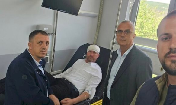 dugolli-zyba-e-azemi-shkojne-ne-spital-ta-vizitojne-hysni-mehanin-pas-sulmit-nga-sami-lushtaku
