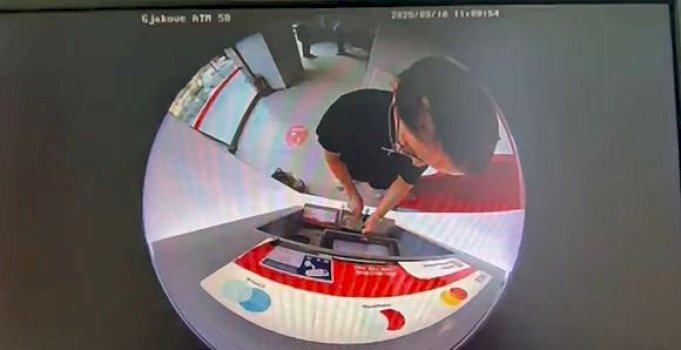 Policia kërkon ndihmë për identifikimin e personit që shpërdori paratë nga bankomati në Gjakovë
