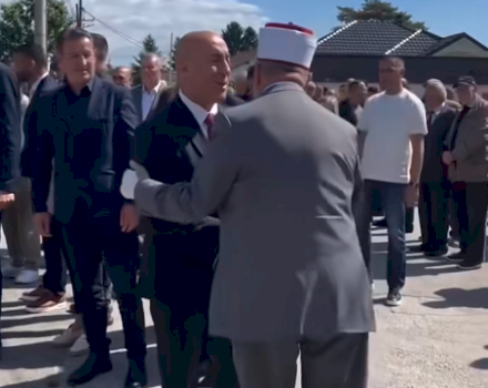 hoxha-doren-e-mbeshtjellur-me-fashe,-ramush-haradinaj-e-ngacmon-pak:-a-gruaja-a-kojshia…