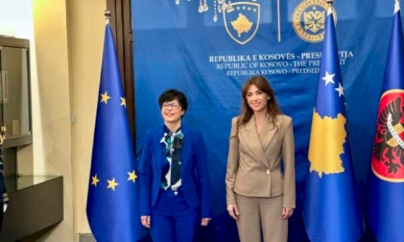 haxhiu-pret-ne-takim-komisioneren-per-zgjerim-te-be-se,-marta-kos
