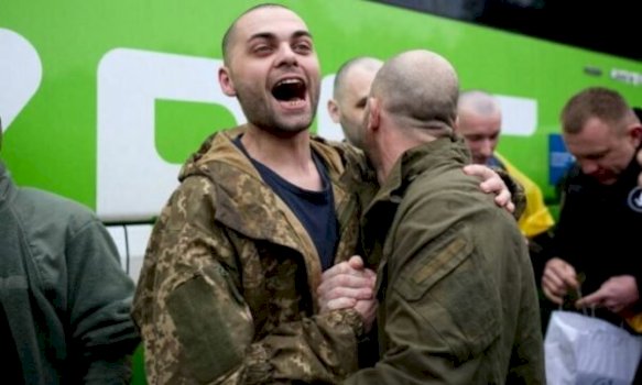 rusia-dhe-ukraina-shkembejne-te-burgosurit-e-luftes