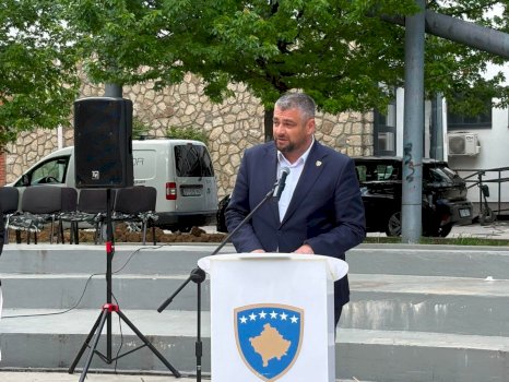 hoti:-mbes-i-perkushtuar-qe-familja-te-jete-ne-qender-te-politikave-tona