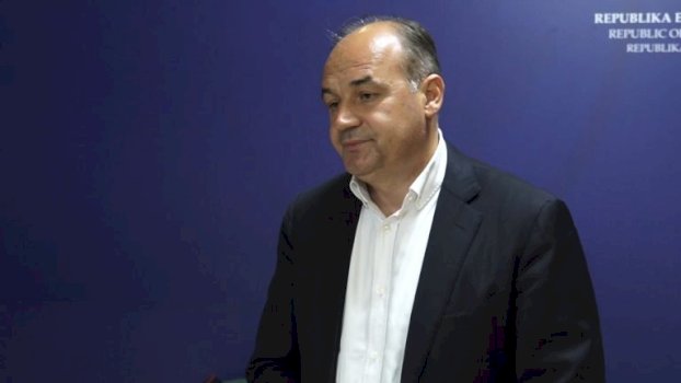 hoxhaj-reagon-pas-tensioneve-ne-skenderaj:-ai-qe-ka-mbjell-urrejtje-e-tension,-nje-dite-do-ta-korre-ate-qe-ka-mbjelle