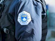 rrahje-mes-gjashte-personave-ne-junik,-policia-konfiskon-arme-dhe-thika