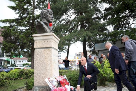 haradinaj-perkujton-mentor-tolajn-ne-35-vjetorin-e-renies