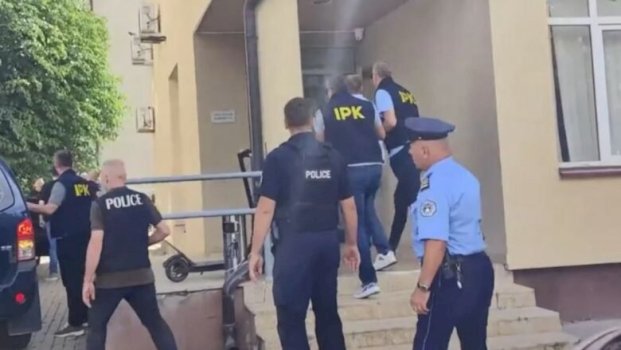 sulmohet-gjate-punes-se-tij-nje-inspektor-komunal-ne-nje-lokal-ne-prishtine,-te-dyshuarit-ne-arrati