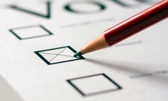 kqz-sqaron-votuesit-me-poste-per-njoftimet-qe-po-pranojne-me-sms-dhe-e-mail