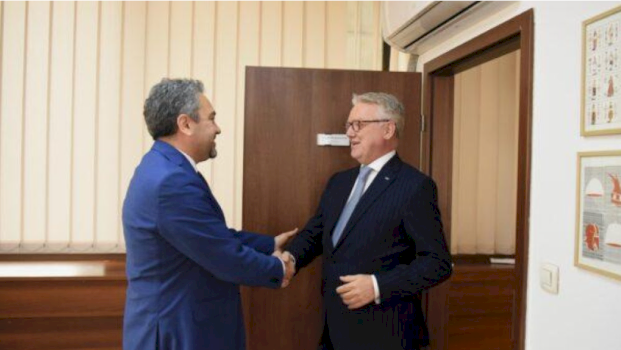 shefi-i-osbe-se-takon-kreun-e-kqz-se-ne-prag-te-zgjedhjeve-te-7-qershorit