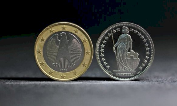 Euro bie në nivel rekord kundrejt frangut zviceran: Kursi në 0.9146 CHF

