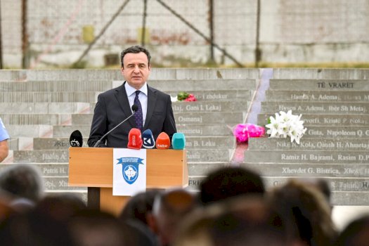 albin-kurti:-dubrava-mbetet-deshmi-per-ekzekutimet-masive-e-gjenocidale-te-shqiptareve
