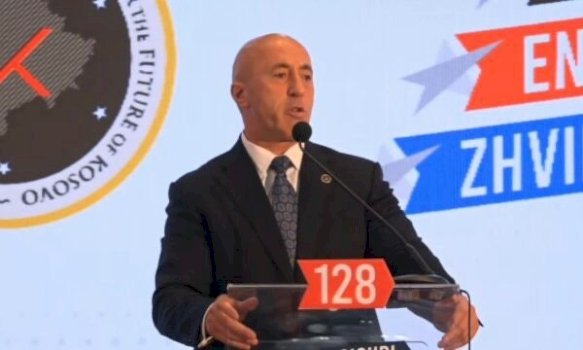 Haradinaj mbështet Ardian Gjinin si kryetar të Aleancës për Ardhmërinë e Kosovës
