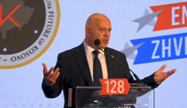 gjini-ne-kuvendin-e-aak-se:-krenari-me-qene-pjese-e-partise,-ramush-haradinaj-simbol-i-kosoves-dhe-lirise