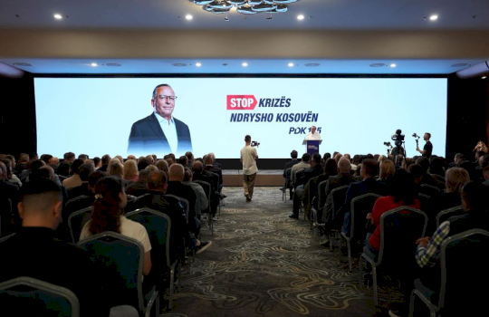 hamza-takon-profesionistet-shendetesore:-t’i-themi-stop-krizes,-bashke-ta-ndryshojme-shendetesine-dhe-kosoven