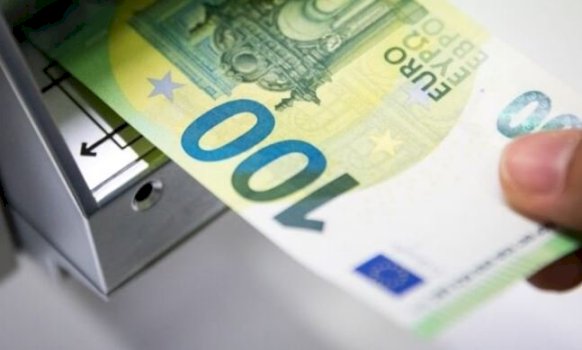 100-euro-per-studentet,-hapet-aplikimi,-murati:-duhet-te-behet-permes-e-kosova