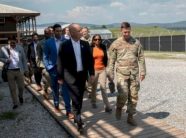 kongresistet-amerikane-nga-presheva-vijne-ne-kosove,-prattipati-i-pret-ne-bondsteel