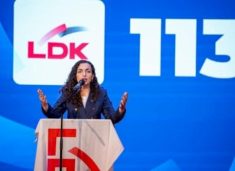 hapja-e-fushates-me-28-maj-ne-sallen-1-tetori,-vjosa-osmani:-bashkohu-per-nje-kosove-qe-nuk-i-nenshtrohet-frikes