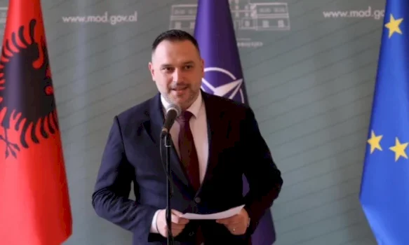 ministri-i-mbrojtjes-se-shqiperise:-jemi-ne-bisedime-me-kosoven-dhe-kroacine-per-bashkeprodhim-ushtarak,-synojme-forcimin-e-sigurise