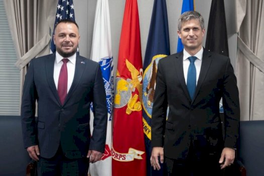 maqedonci-takon-ndihmessekretarin-amerikan-te-luftes,-diskutohet-thellimi-i-bashkepunimit-kosove-shba