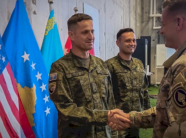 bordi-i-paqes-vlereson-angazhimin-e-kosoves,-dy-majoret-e-fsk’se-emerohen-zyrtare-nderlidhes-ne-forcen-stabilizuese