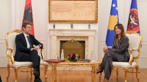 haxhiu-priti-ministrin-hoxha,-i-kerkon-vazhdimin-e-mbeshtetjes-per-rrugen-euroatlantike-te-kosoves