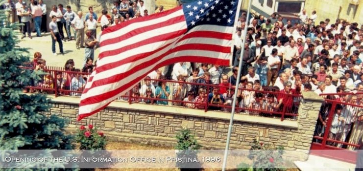 “ne-qershor-1996”,-ambasada-amerikane-rikujton-hapjen-e-zyres-se-pare-ne-kosove