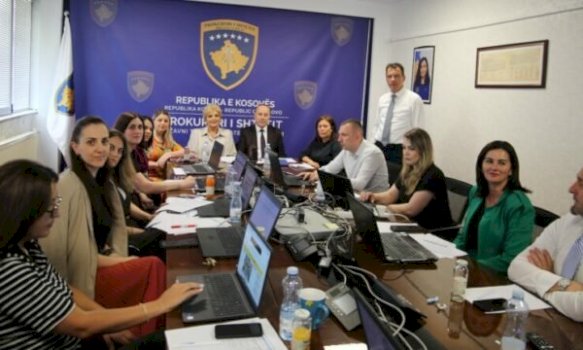 U.d i Kryeprokurorit të Shtetit viziton dhomën operative për monitorimin e zgjedhjeve
