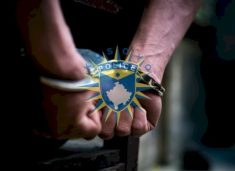 arrestohen-dy-persona-te-dyshuar-pёr-vepren-penale-“dhёnia-ose-marrja-e-ryshfetit-lidhur-me-votimin”