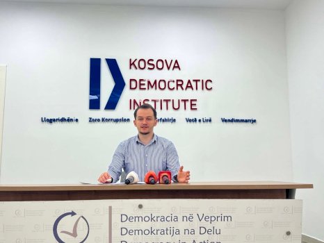 Raporti i DnV: Zgjedhjet e Kosovës 2026 ishin të qeta, por me ulje të pjesëmarrjes
