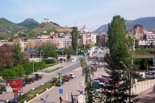 mbreteria-e-bashkuar-ndryshon-udhezimin-per-shtetasit-e-saj-per-udhetimet-ne-veri-te-kosoves