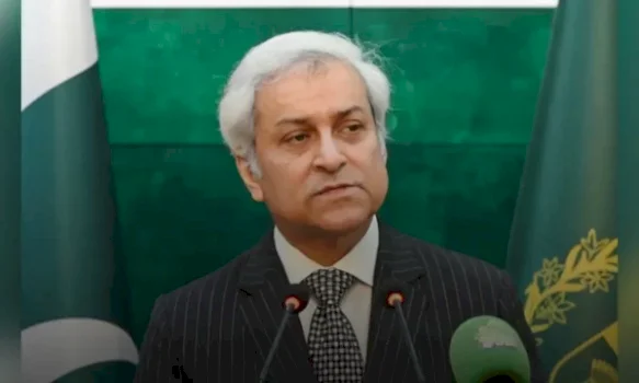 pakistani,-ndermjetes-kyc,-u-ben-thirrje-paleve-nderluftuese-t’i-“ndalin-armiqesite”