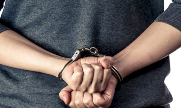 arrestohet-nje-person-ne-prishtine,-policia-ia-gjeti-tri-qese-me-kokaine
