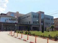 mjeku-per-sulmin-me-thike-ndaj-27-vjecarit-ne-prizren:-s’mundem-ta-shpetonim,-kishte-lendime-ne-gjoks