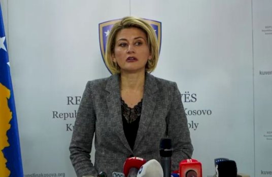 kusari-lila:-cmimet-e-derivateve-po-stabilizohen,-vendimi-per-marzhen-mbetet-ne-fuqi-deri-muajin-e-ardhshem