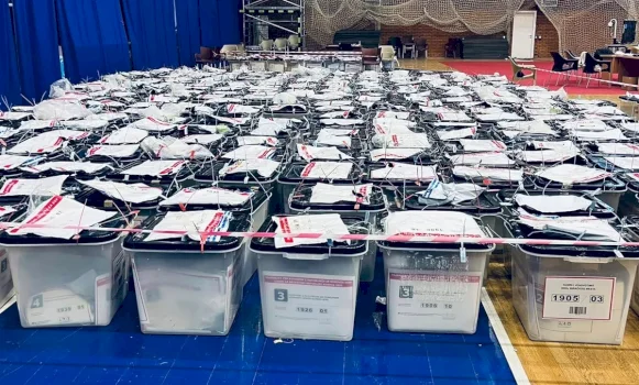 Rinumërimi i 185 vendvotimeve kryhet në krejt komunat  Elezi jep detaje