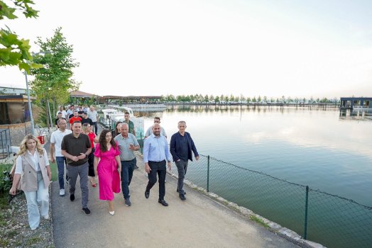 Abdixhiku godet kundër propagandës anti-LDK: "Të parashikueshme dhe të pjekura strukturat tona" 