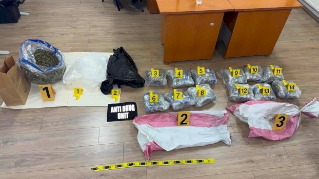 kapet-afro-18-kilograme-marihuane-ne-kacanik,-arrestohen-dy-shtetas-te-huaj