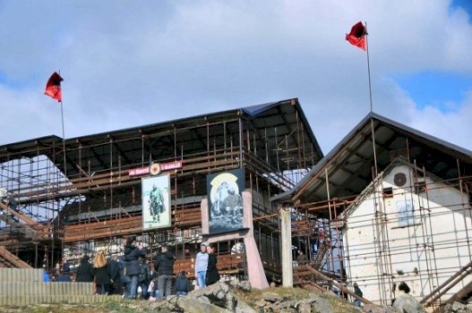 prokuroria-speciale-paralajmeron-ngritjen-e-aktakuzes-per-sulmin-ndaj-familjes-jashari