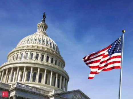 senati-amerikan-miraton-rezoluten-qe-i-kerkon-trumpit-te-ndaloje-luften-kunder-iranit