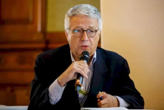wolfgang-petritsch:-demokracia-ne-kosove-po-keqperdoret-per-arsye-partiake