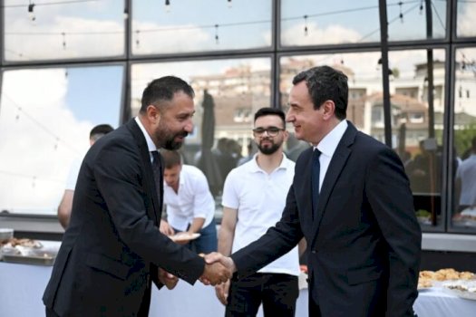 kurti:-kosova-eshte-ndertuar-mbi-parimet-e-lirise,-barazise-dhe-respektit-per-dinjitetin-e-cdo-njeriu
