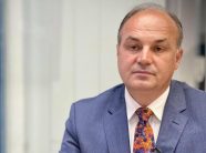 hoxhaj-kritikon-qeverine-per-gazin-amerikan:-kosova-po-izolohet-me-vendime-te-gabuara-politike