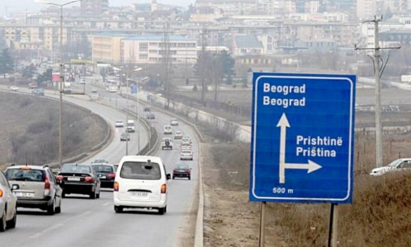 si-ua-dergon-kosova-ftesat-e-gjykatave-te-dyshuarve-ne-serbi?