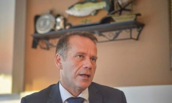 arifi:-shqiperia-po-ecen-perpara,-kosova-ka-mbetur-ne-vend