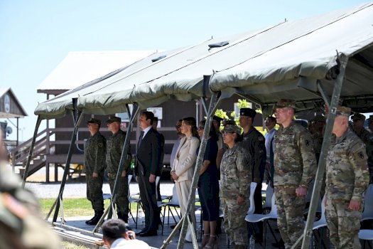ceremonia-e-nderrimit-te-komandes-–-kurti-ne-‘bondsteel’:-roli-i-shba-se-i-pazevendesueshem