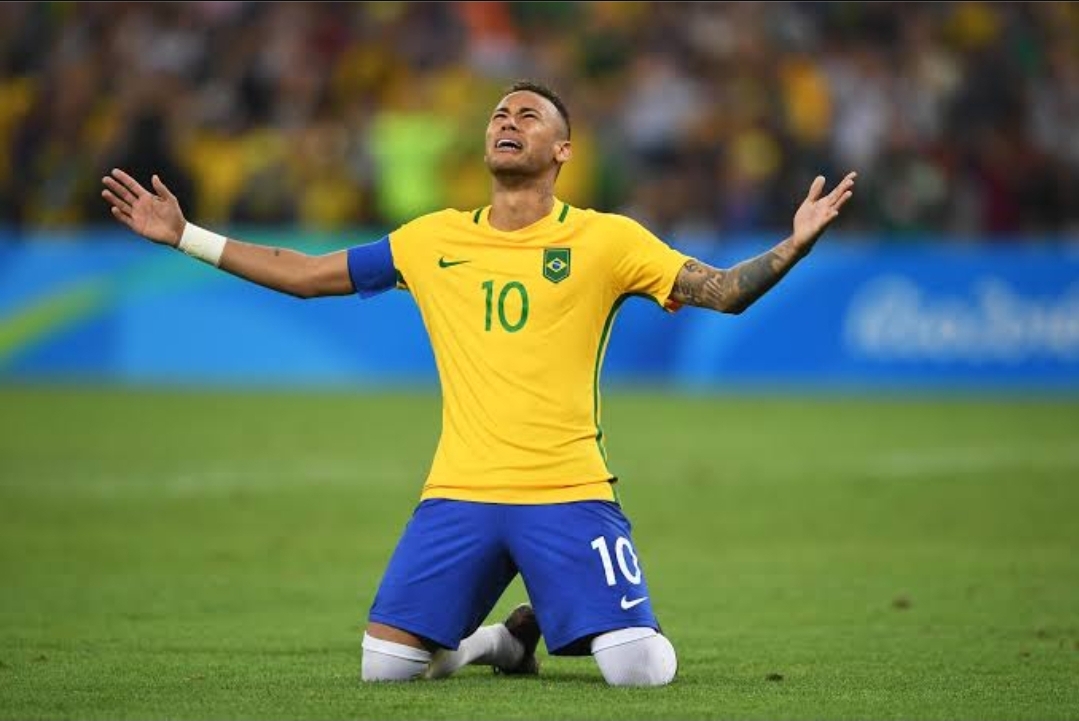 Drithërima te Brazili  Detajet e fundit nga dëmtimi i Neymar  stafi mjekësor merr vendimin urgjent