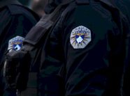 ekspozoi-armen-ne-rrjetet-sociale,-bastiset-shtepia-e-te-dyshuarit-dhe-i-sekuestrohet-pushka